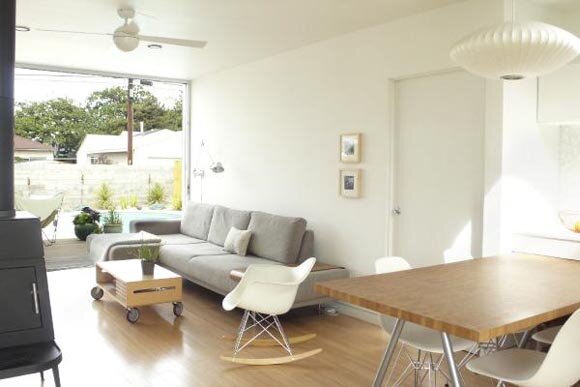 Living Room view of P_House Living Room view of P House P House Interior Design by Ras a Building Design Studio