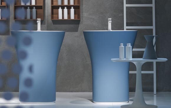 Scoop Bathtub Design by Michael Schmidt