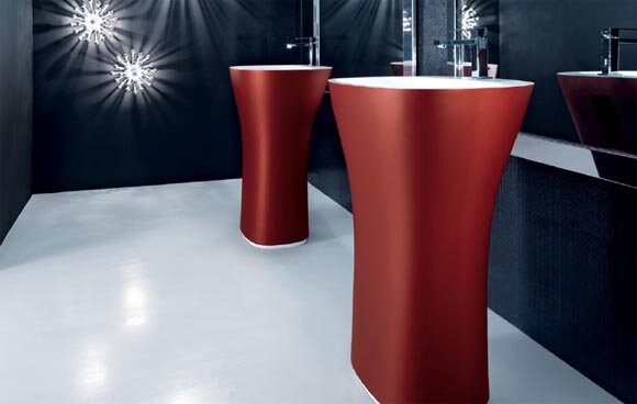 Scoop Bathtub Design by Michael Schmidt